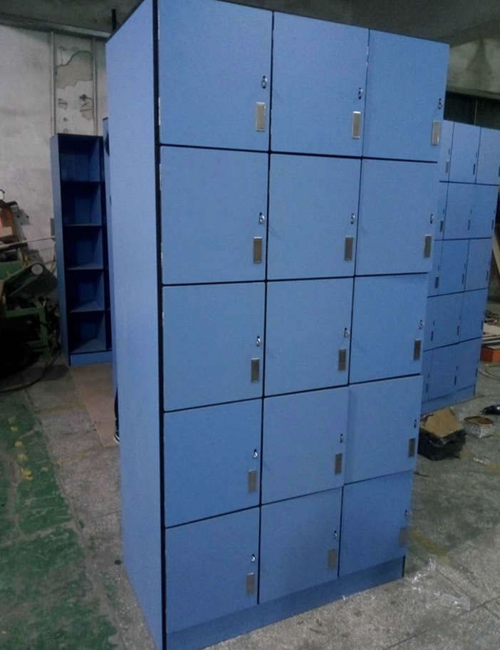 抗倍特儲物(wù)櫃